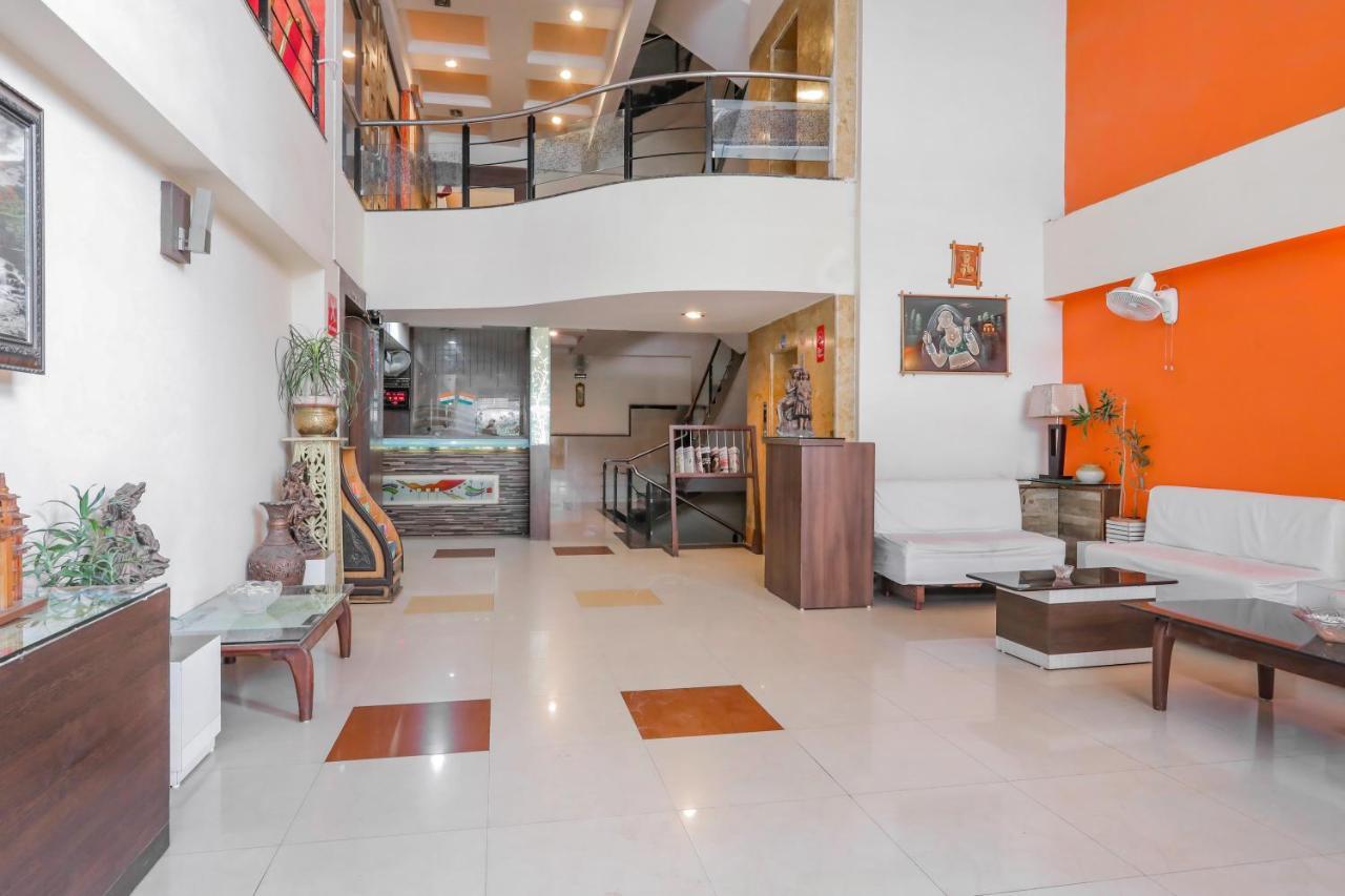 Treebo Trend Paradise, Indore Hotel Kültér fotó