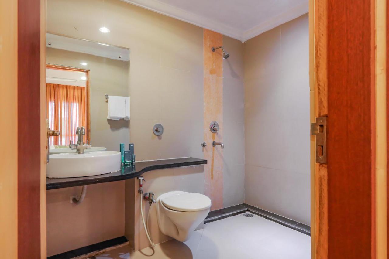 Treebo Trend Paradise, Indore Hotel Kültér fotó